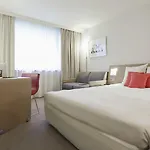 ノボテル リール アエロポール ホテル レスカン