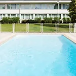 Novotel Lille Aéroport Hotel Lesquin