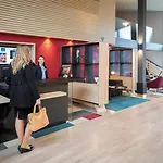 Novotel Lille Aéroport 4*