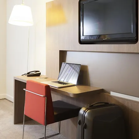 Novotel Lille Aeroport 4*