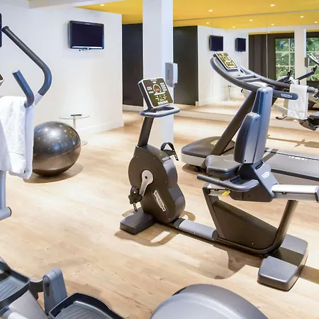 Novotel Lille Aeroport 4* Лескен