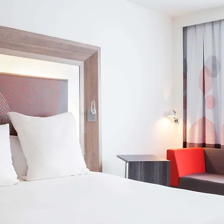 Novotel Lille Aeroport Отель Лескен