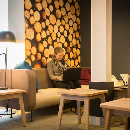 Отель Novotel Lille Aeroport Лескен