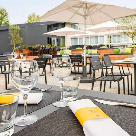 Отель Novotel Lille Aeroport