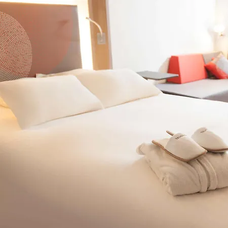 Отель Novotel Lille Aeroport