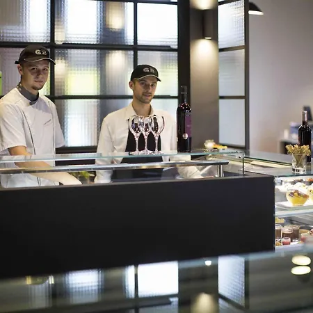 Hotell Novotel Lille Aeroport
