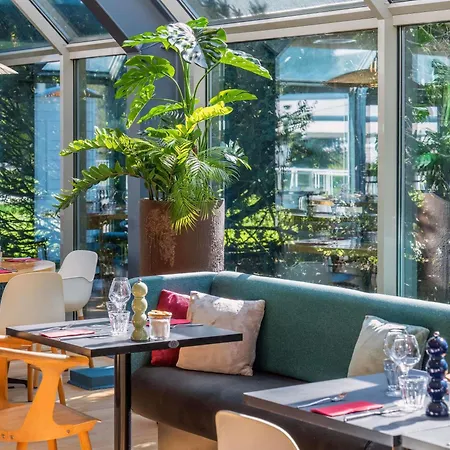 Novotel Lille Aéroport 4*