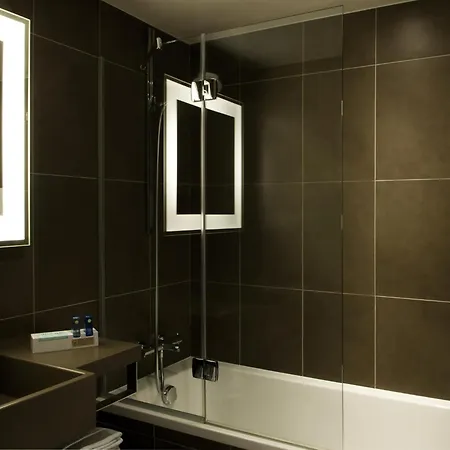 Hotel Novotel Lille Aeroport 4*