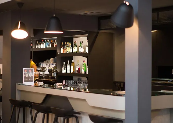 Novotel Lille Aéroport Hotel 4*